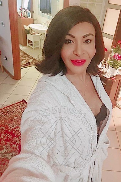 Foto selfie 61 di Tainá Oliveira transex Prato