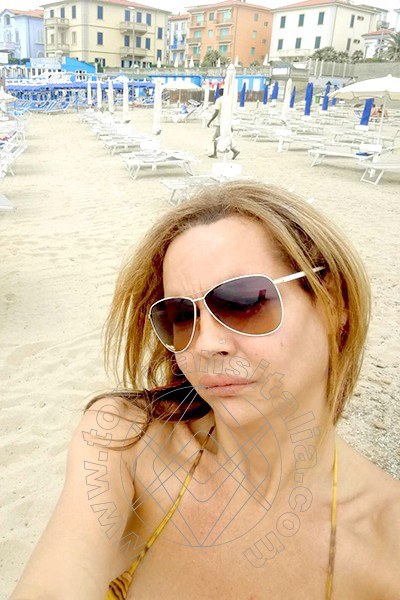 Foto selfie 3 di Danna Swarovski transex Livorno