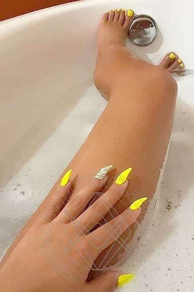 Foto selfie 3 di Amira Ahsen transex Bucarest
