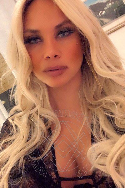 Foto selfie 3 di Bruna Dior transex Alba Adriatica