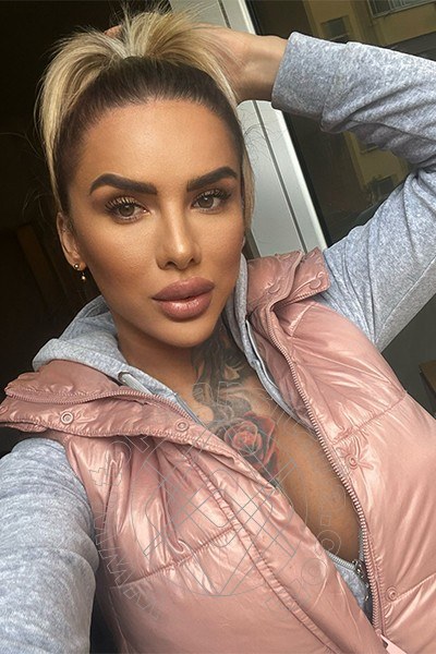 Foto selfie 31 di Rebecca Hot transex Roma