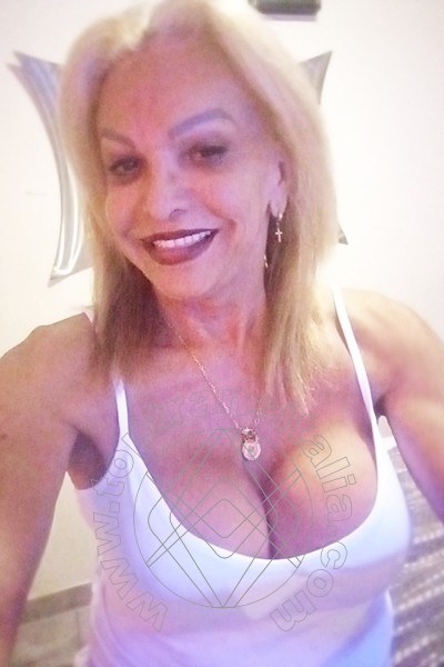 Foto selfie 16 di Claudia transex Losanna
