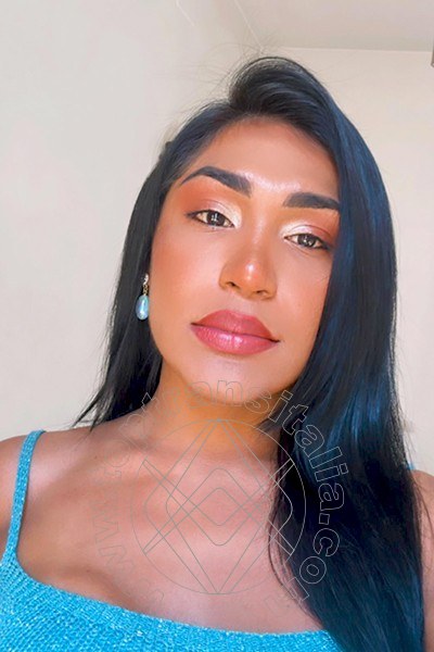 Foto selfie 3 di Pocahontas Indianara transex Olbia