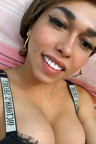 Foto selfie 27 di Ninfetta Geovanna transex Napoli