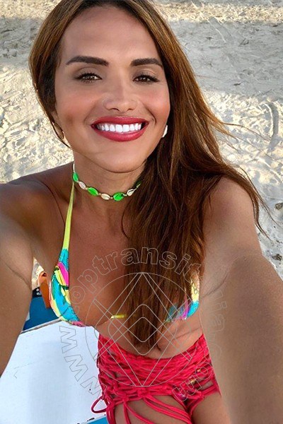 Foto selfie 8 di Fabricia Larraine transex Roma