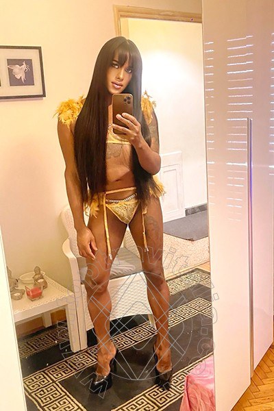 Foto selfie 2 di Laura Cubana transex Milano