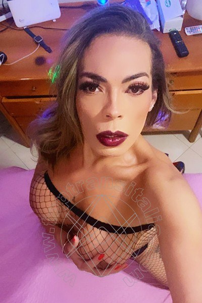 Foto selfie di Dhaya rangel transex Manchester