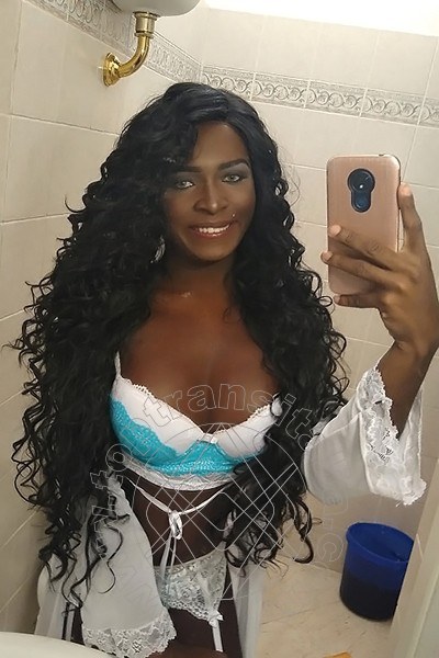 Foto selfie 4 di Karol Bombom transex Londra