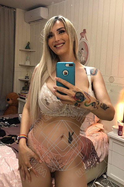 Foto selfie di Sarah Herrera transex Genova