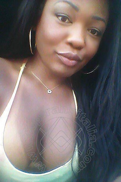 Foto selfie 10 di Ginevry transex Chiasso