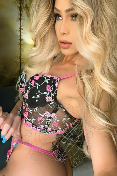 Foto selfie 26 di Fernanda Ambrosio transex Bologna