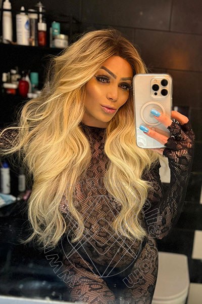 Foto selfie 21 di Fernanda Ambrosio transex Bologna