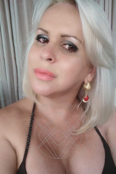 Foto selfie 98 di Raffaella Bastos transex Ceres