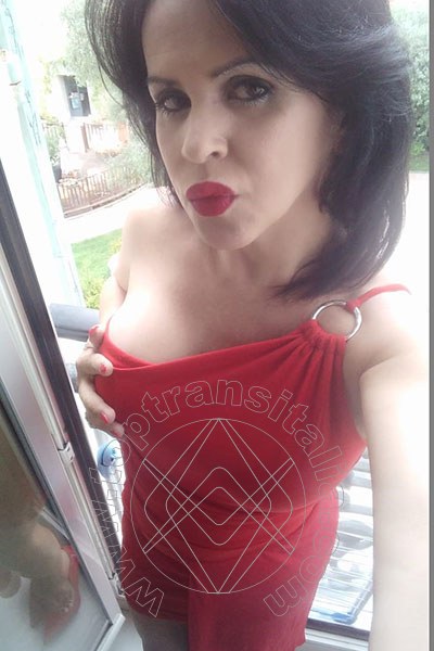 Foto selfie 37 di Raffaella Bastos transex Ceres