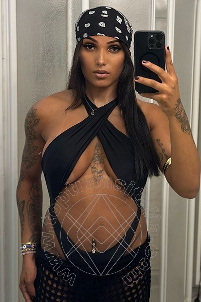 Foto selfie 9 di Rafaella Oliveira transex Lecce