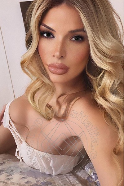 Foto selfie 3 di Tasha Bolzani transex Milano