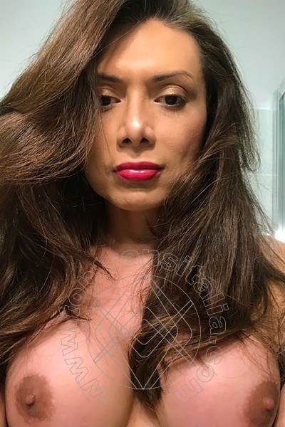 Foto selfie 2 di Megan Lopez transex Alba Adriatica