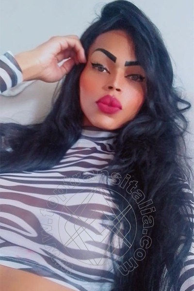 Foto selfie di Kemilly Oliveira transex Pescara