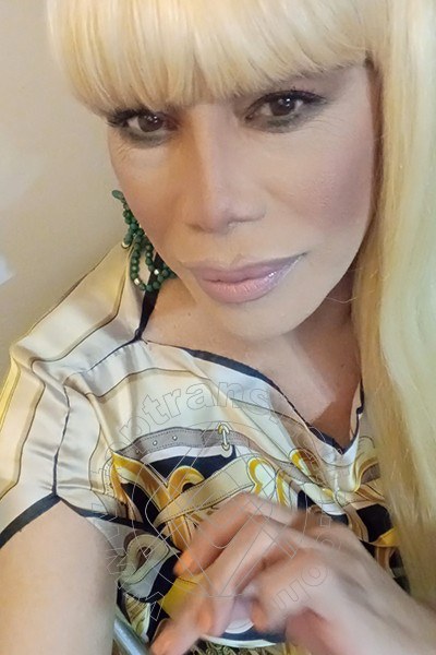 Foto selfie 500 di Nicole Vip Venturiny transex Milano