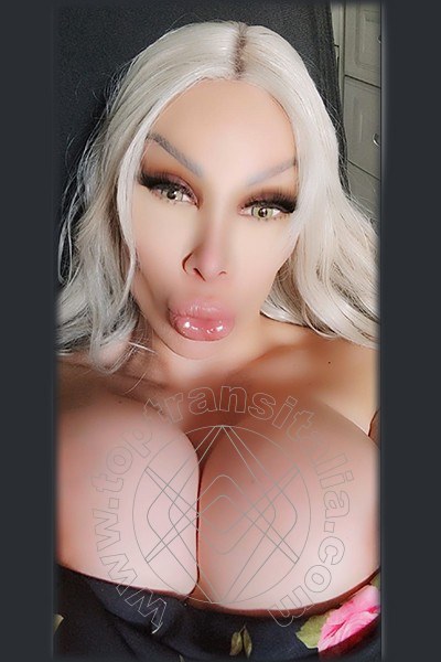 Foto selfie 1 di Monique transex Bari