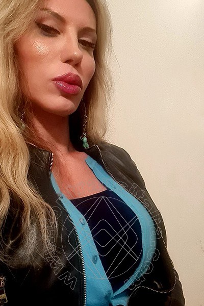 Foto selfie 2 di Pamela L' Italiana Piu' Calda transex Firenze