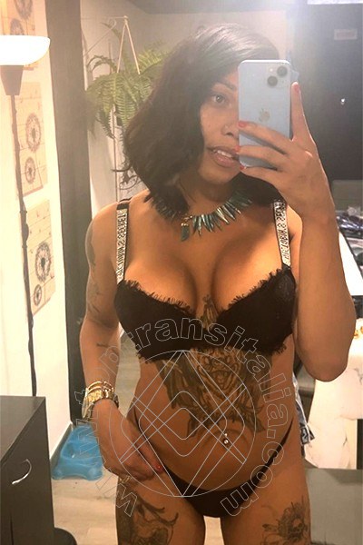 Foto selfie 22 di Ninfetta Geovanna transex Napoli