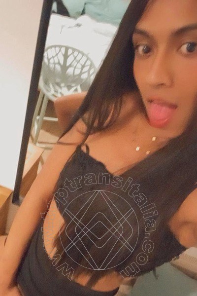 Foto selfie 34 di Samantha Bambolina transex Roma