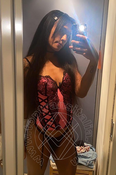 Foto selfie 32 di Samantha Bambolina transex Roma