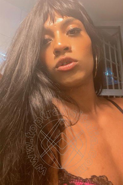 Foto selfie 23 di Samantha Bambolina transex Roma