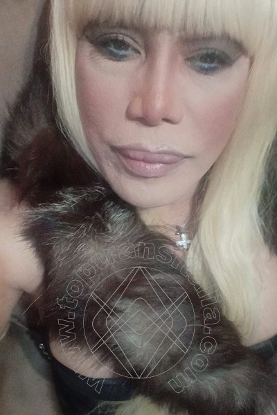 Foto selfie 360 di Nicole Vip Venturiny transex Bergamo