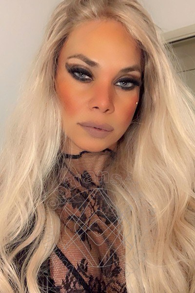 Foto selfie di Bruna Dior transex Alba Adriatica