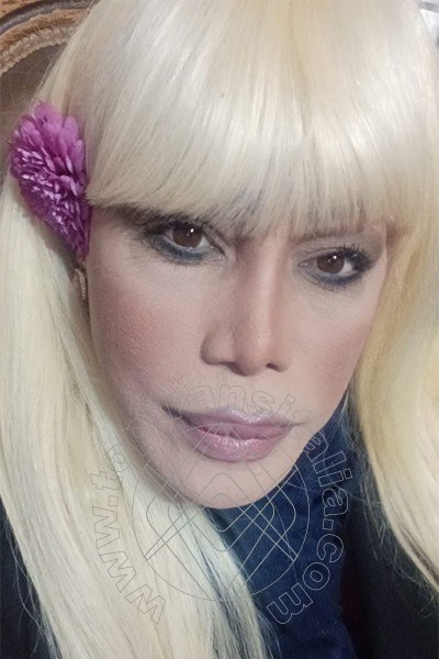 Foto selfie 80 di Nicole Vip Venturiny transex Milano