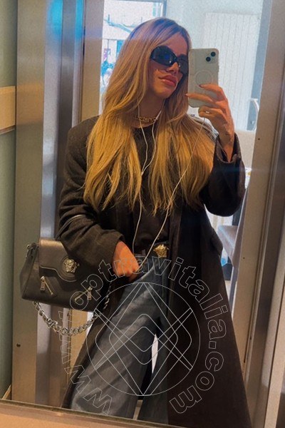 Foto selfie di Rafaella Menicucci Xxl transex Milano