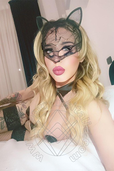 Foto selfie 3 di Rossana Bulgari transex Manfredonia