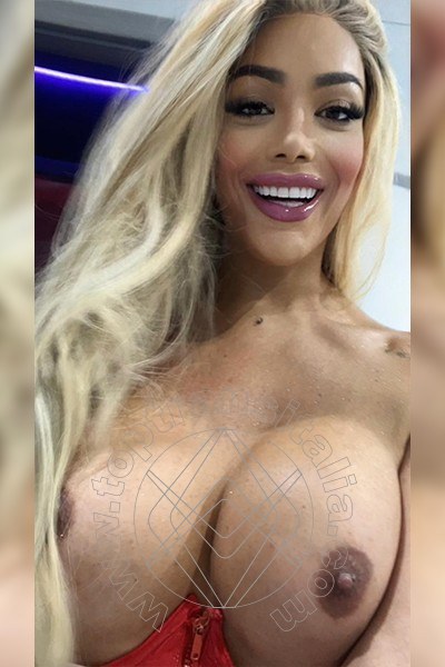 Foto selfie 33 di Ellena Bittencourt transex Roma