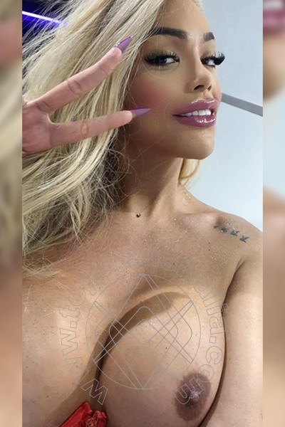 Foto selfie 32 di Ellena Bittencourt transex Roma