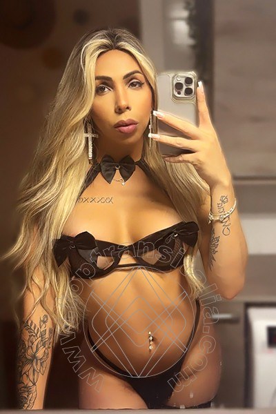 Foto selfie di Allanna Rodrigues transex Milano