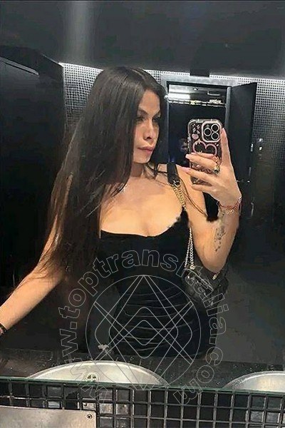 Foto selfie 5 di Zafiro Fragola Latina transex Rimini
