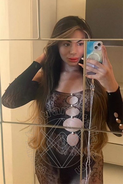 Foto selfie 13 di Kelly Melo Pornostar transex Bari