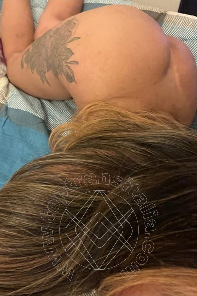 Foto selfie 3 di Kelly Melo Pornostar transex Bari