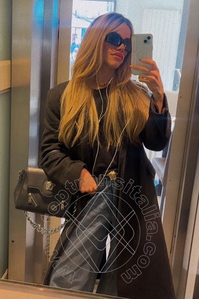 Foto selfie 59 di Rafaella Menicucci Xxl transex Milano