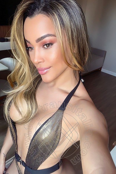 Foto selfie 46 di Iris Araujo transex Brescia