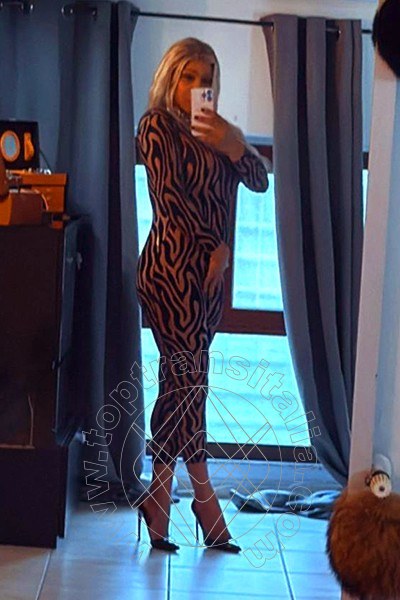 Foto selfie 28 di Adriana transex Napoli