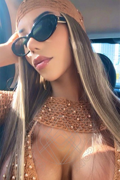 Foto selfie 26 di Heloisa Tx transex Rimini