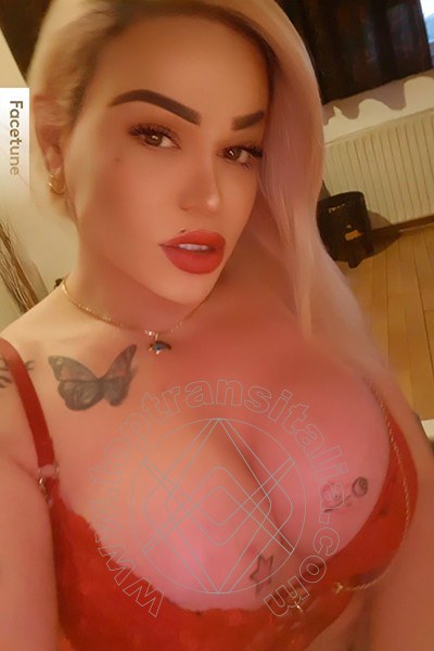 Foto selfie di Lorens transex Augusta
