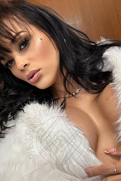 Foto selfie 17 di Rafaela Bastos transex Rimini