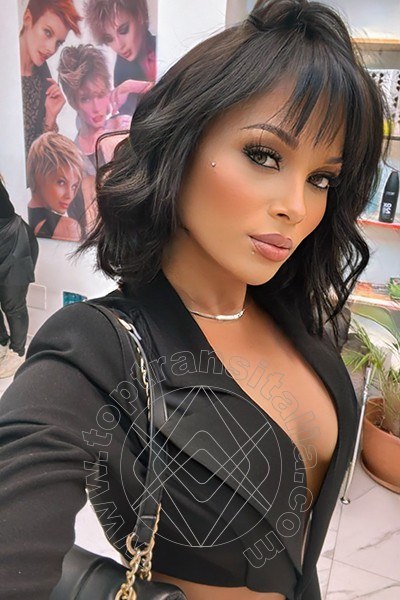 Foto selfie 19 di Rafaela Bastos transex Rimini