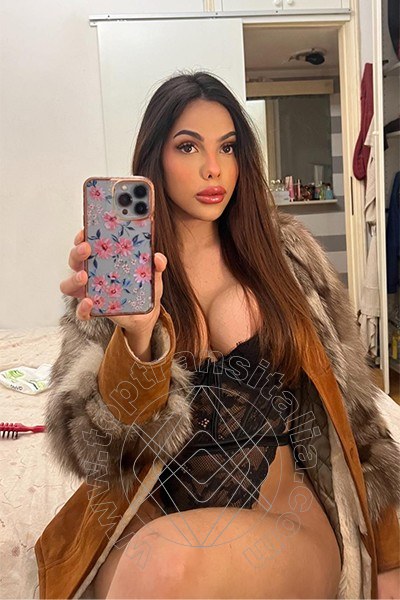 Foto selfie 2 di Lisa Capelli transex Bari