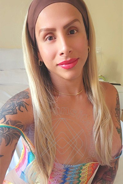 Foto selfie di Yuliana Sexy transex Ginevra