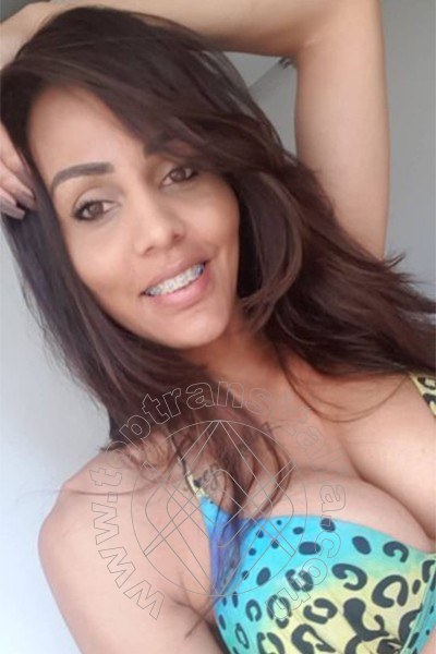 Foto selfie 36 di Nicolly Hilton transex Somma Lombardo